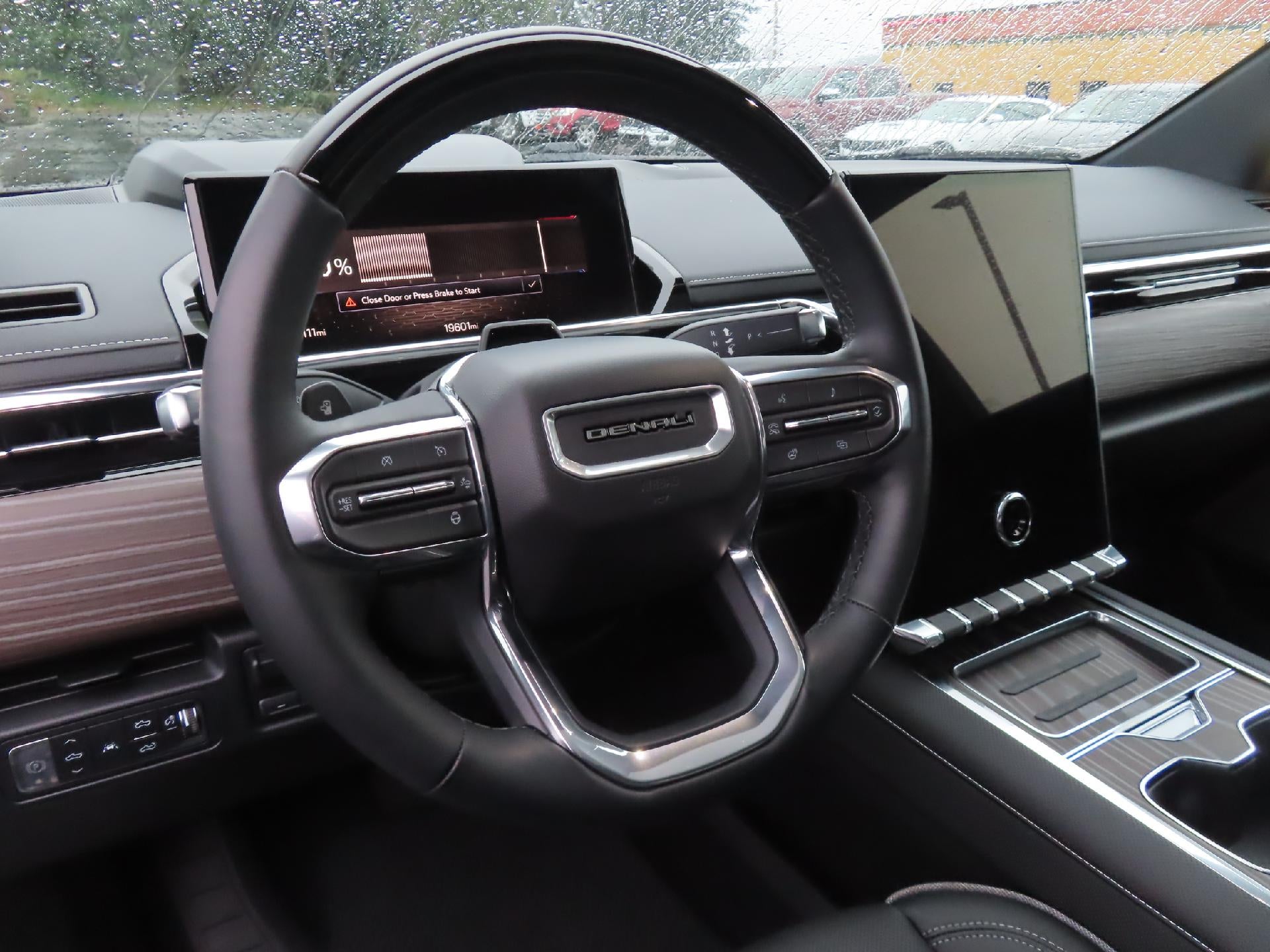 2025 GMC Sierra EV Denali