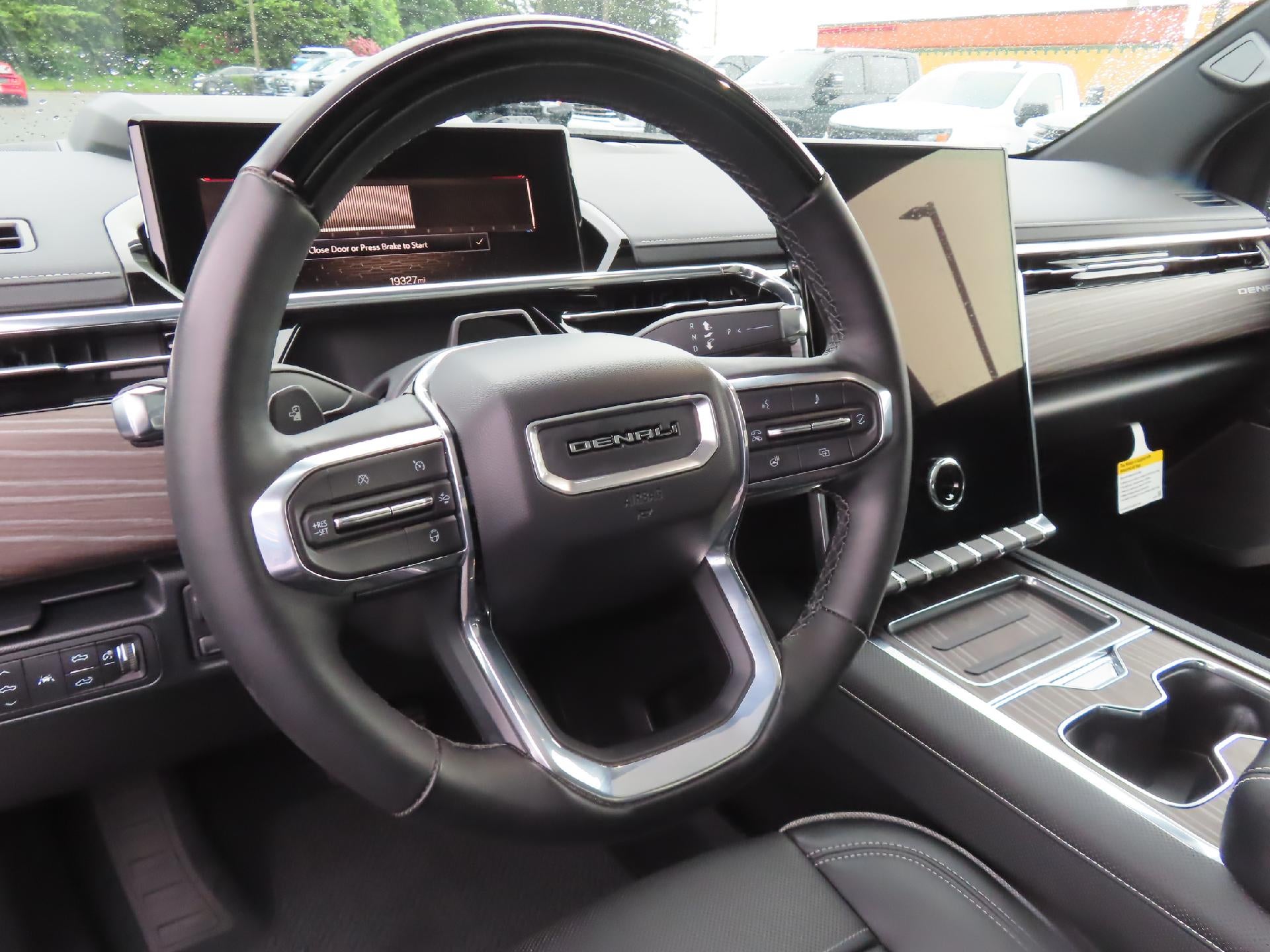 2025 GMC Sierra EV Denali