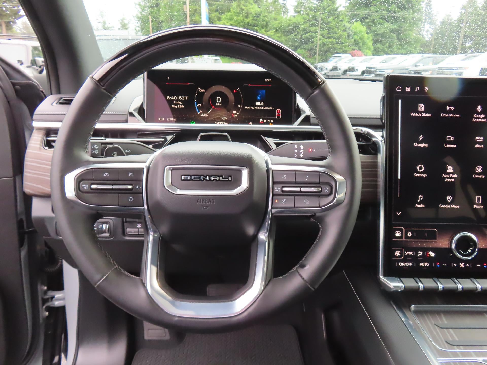 2025 GMC Sierra EV Denali