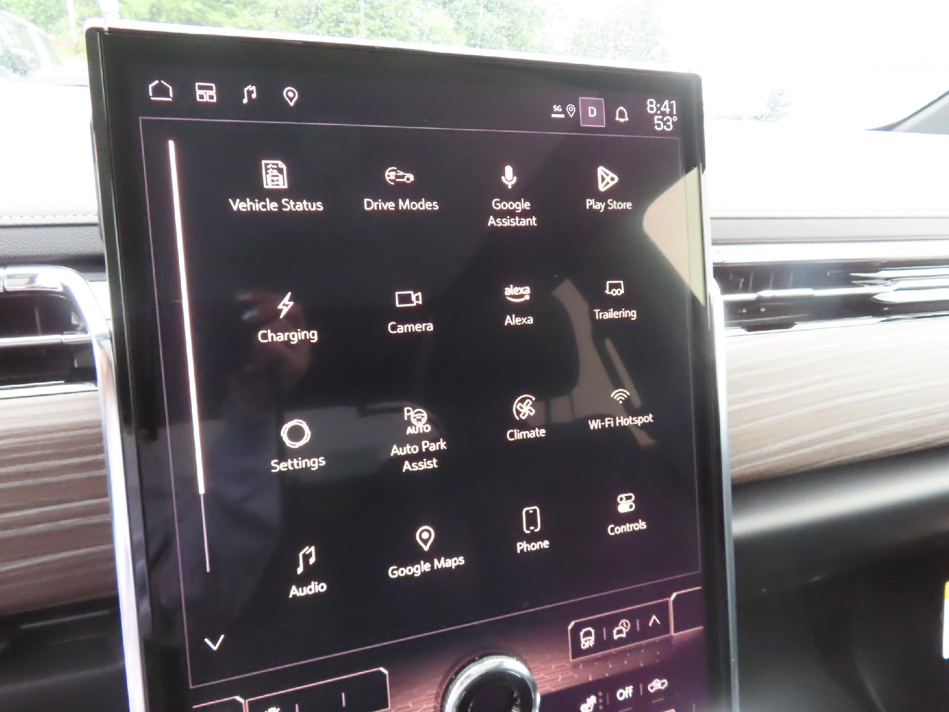 2025 GMC Sierra EV Denali
