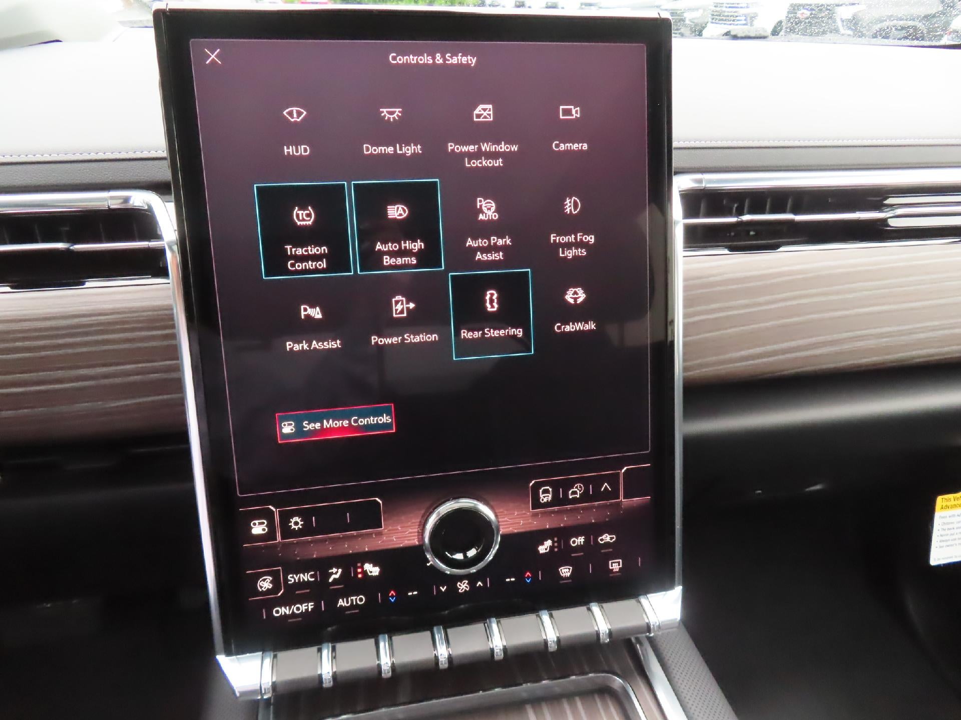 2025 GMC Sierra EV Denali