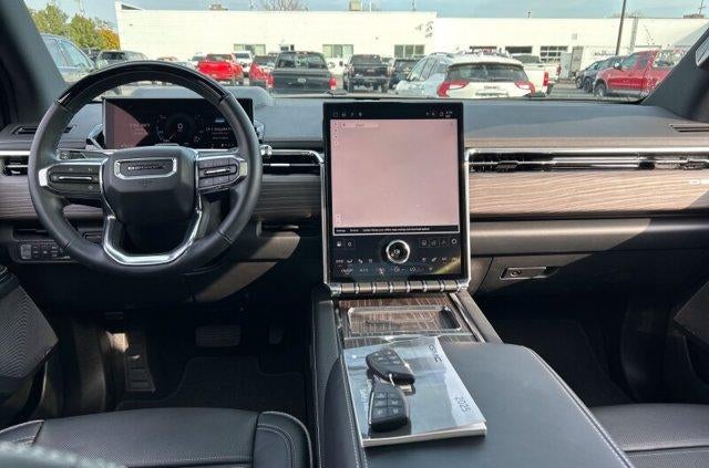 2025 GMC Sierra EV Denali