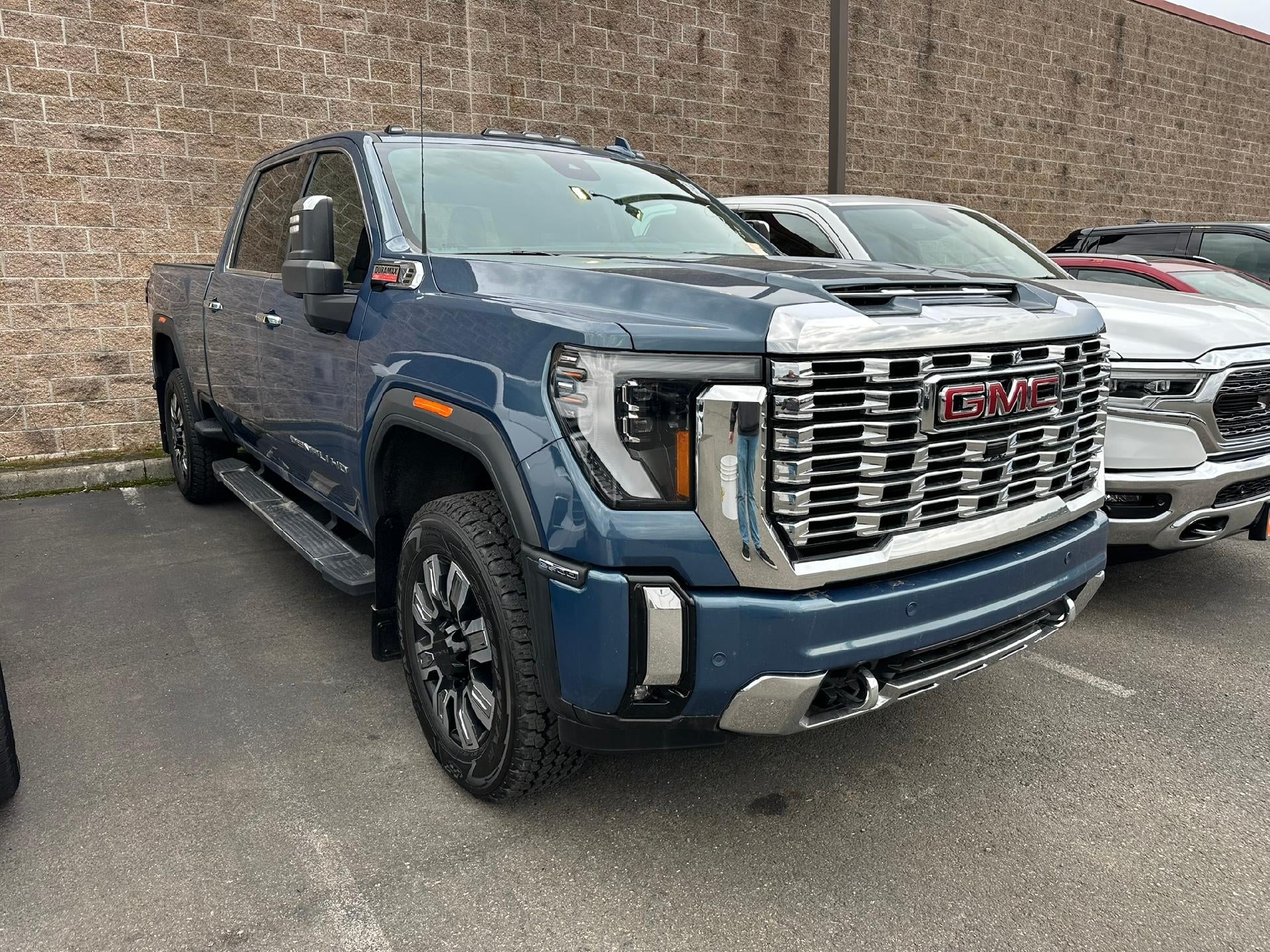 2024 GMC Sierra 2500 HD Denali