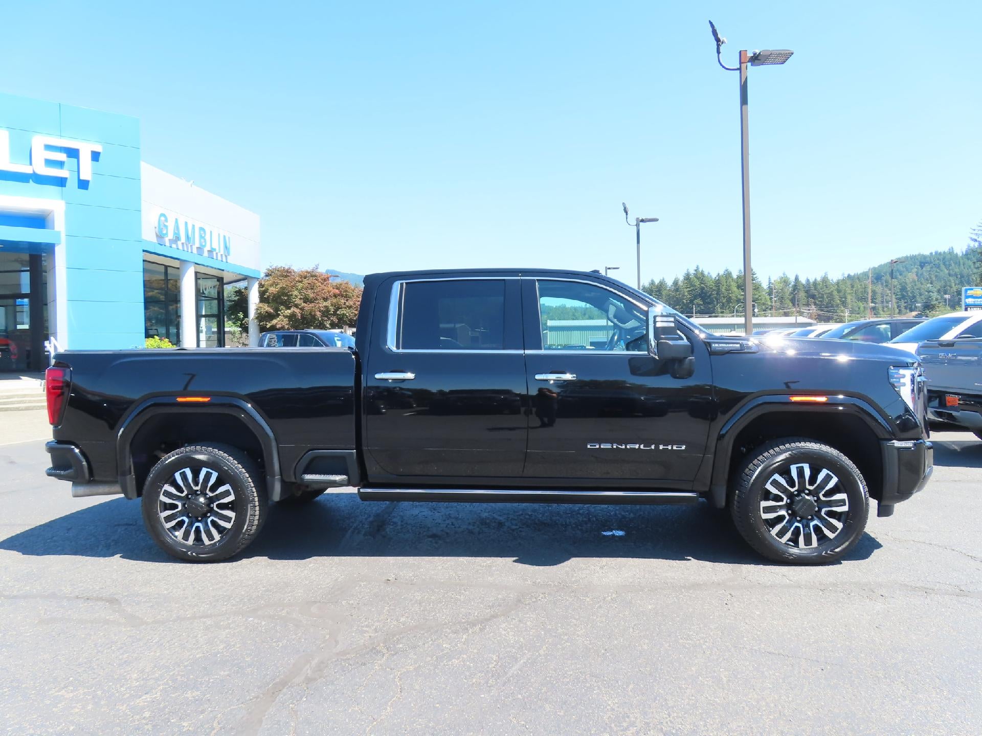 2024 GMC Sierra 3500 HD Denali Ultimate
