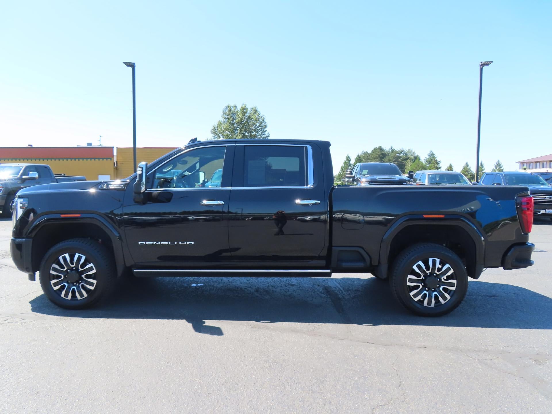 2024 GMC Sierra 3500 HD Denali Ultimate