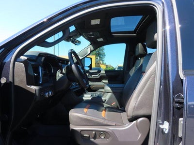 2025 GMC Sierra 3500 HD AT4