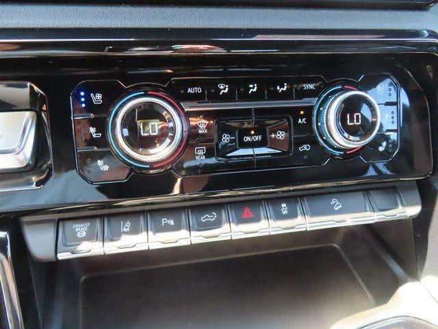 2025 GMC Sierra 3500 HD AT4