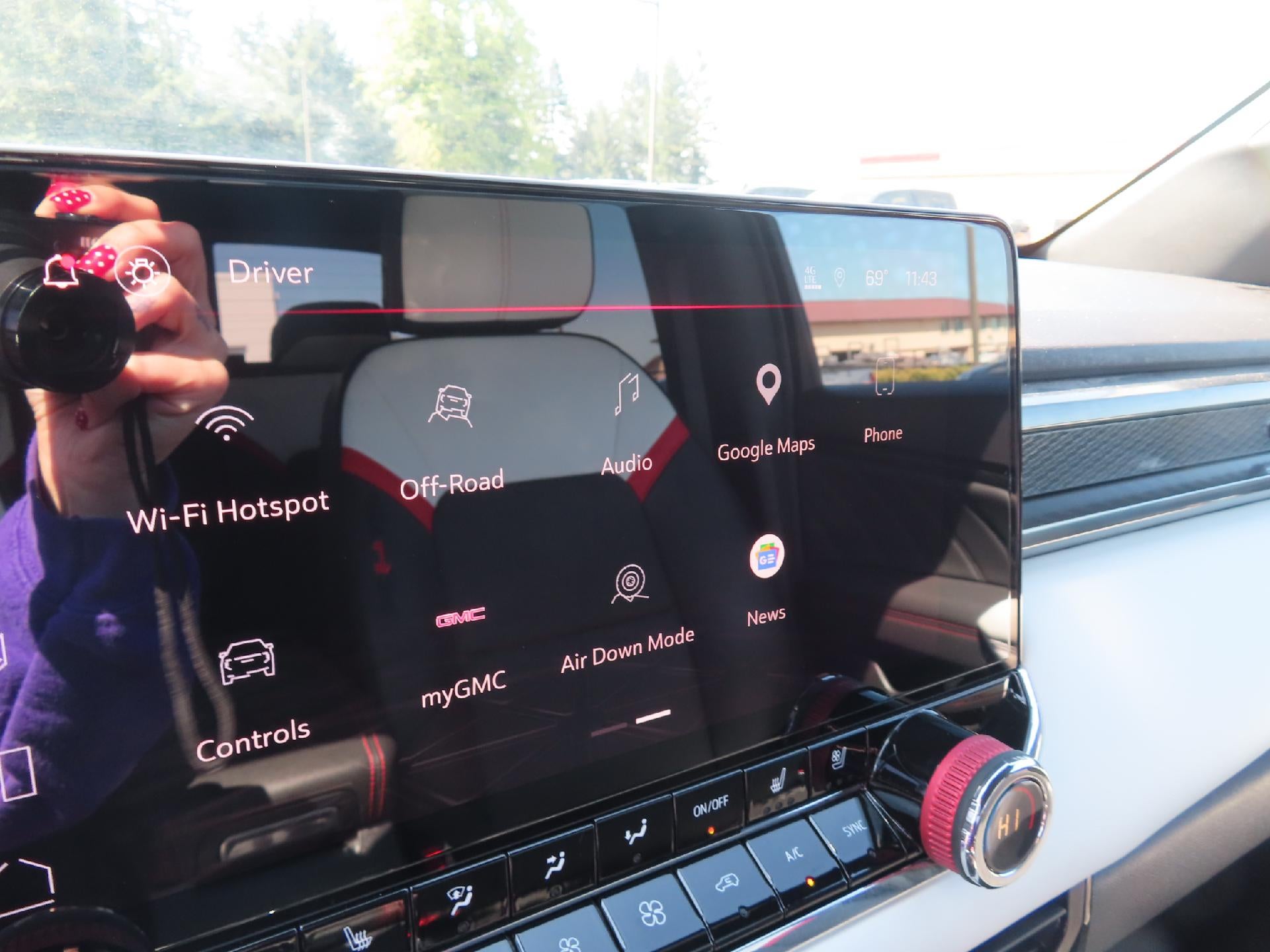 2023 GMC Canyon AT4X