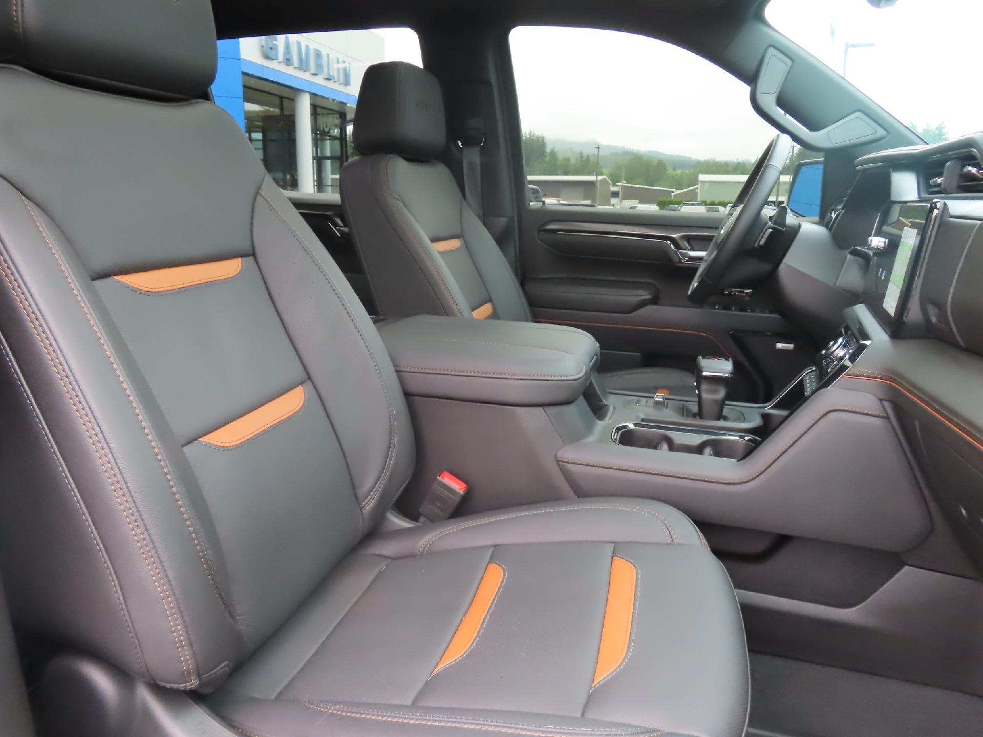 2025 GMC Sierra 1500 AT4