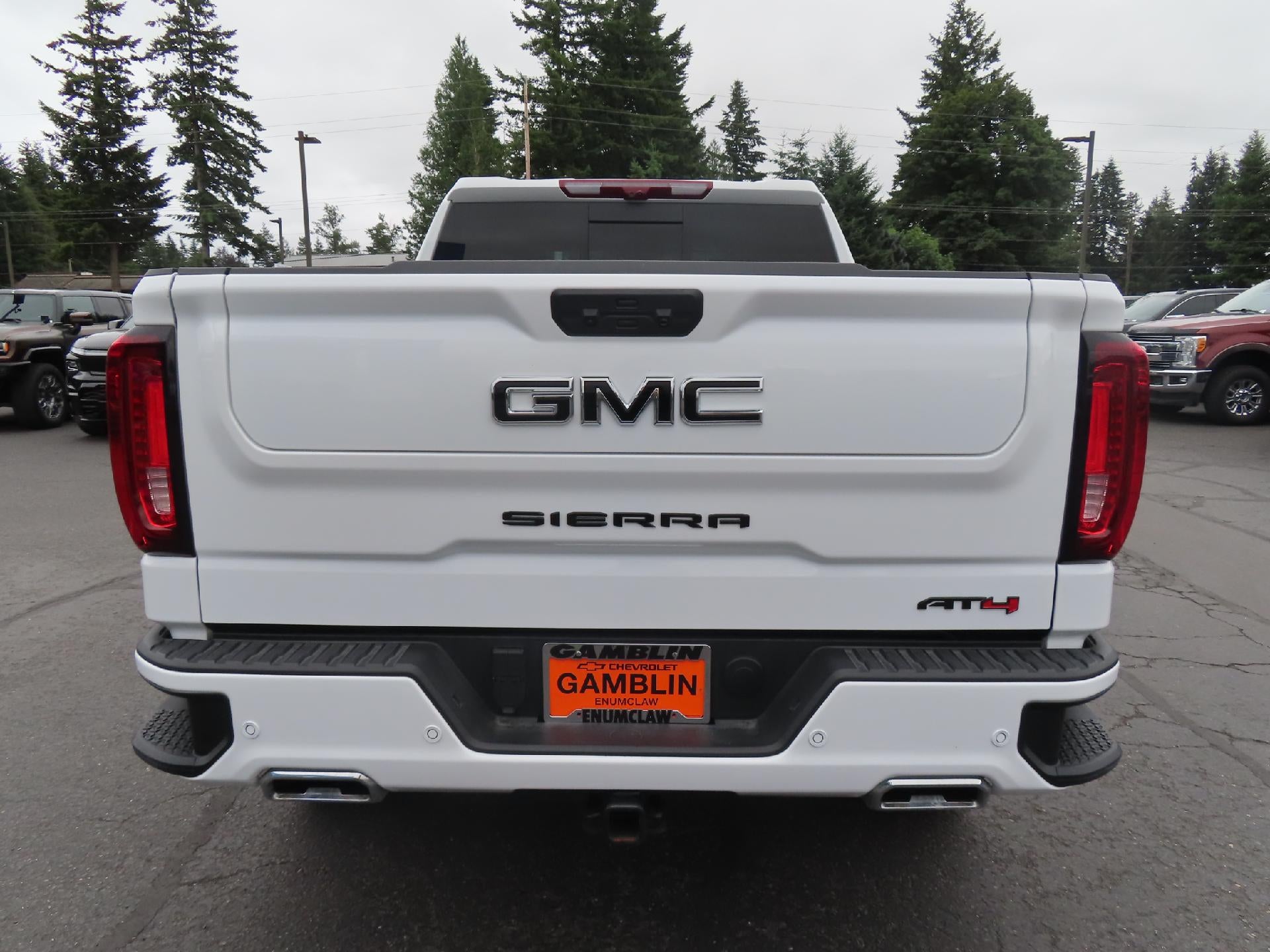 2025 GMC Sierra 1500 AT4