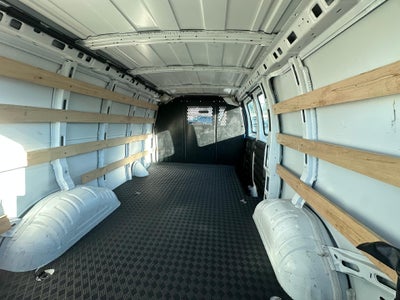 2024 GMC Savana Cargo 2500 Work Van