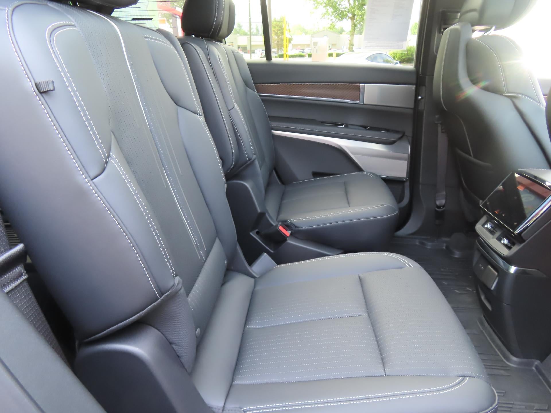 2026 Cadillac VISTIQ Sport - Photo 39