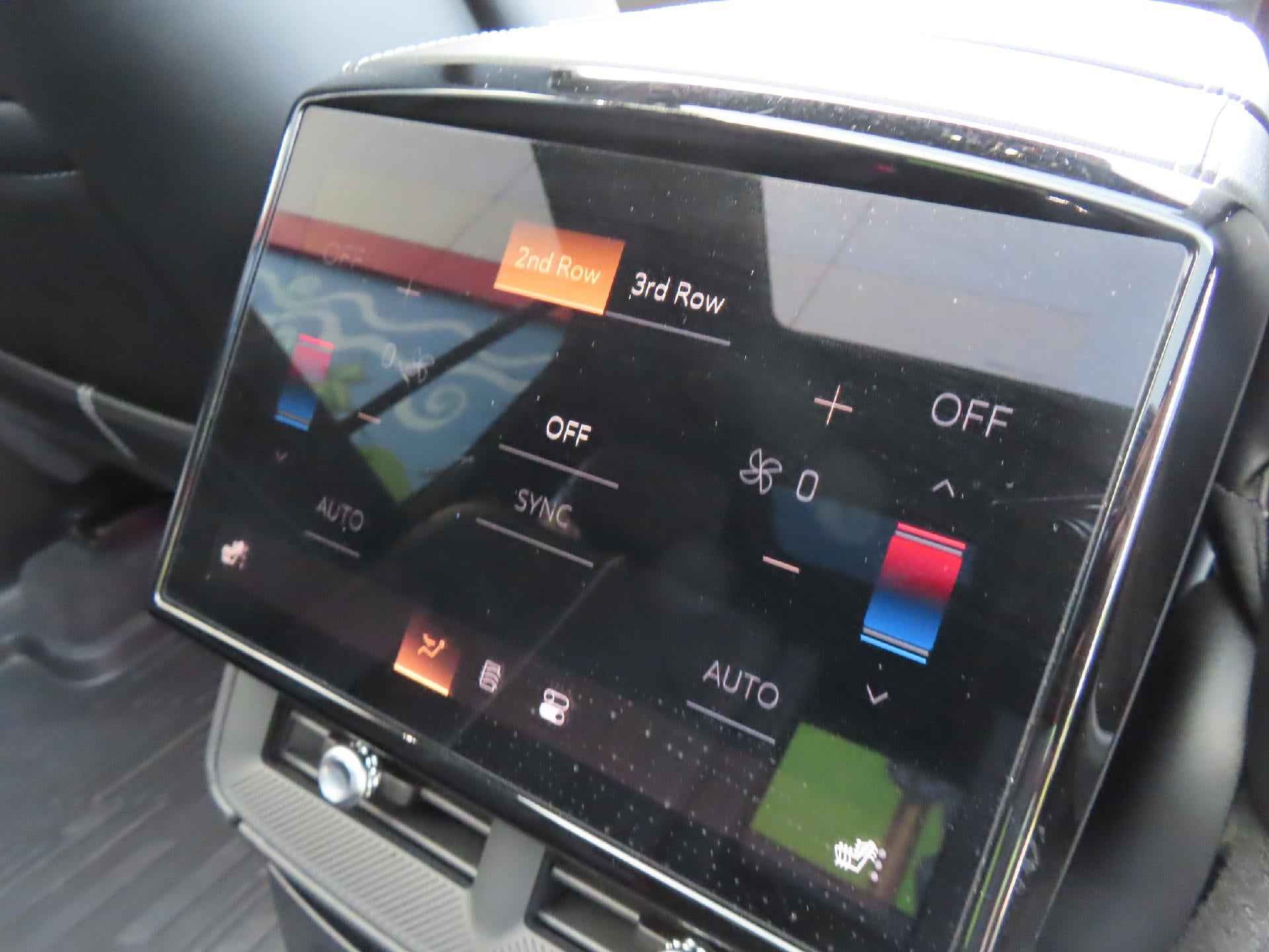 2026 Cadillac VISTIQ Sport - Photo 40
