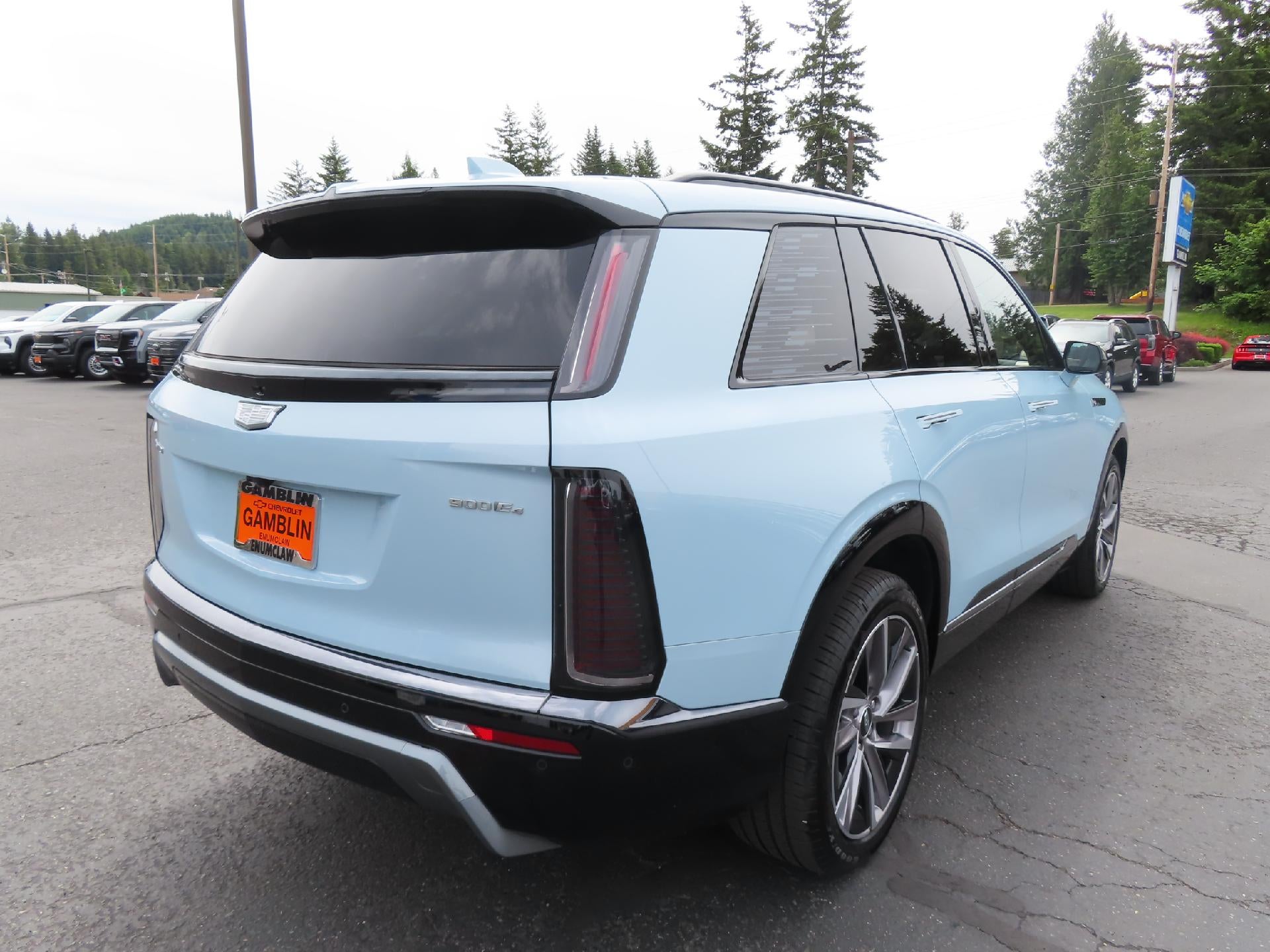 2026 Cadillac VISTIQ Sport