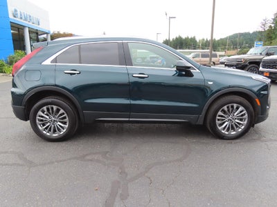 2024 Cadillac XT4 Premium Luxury