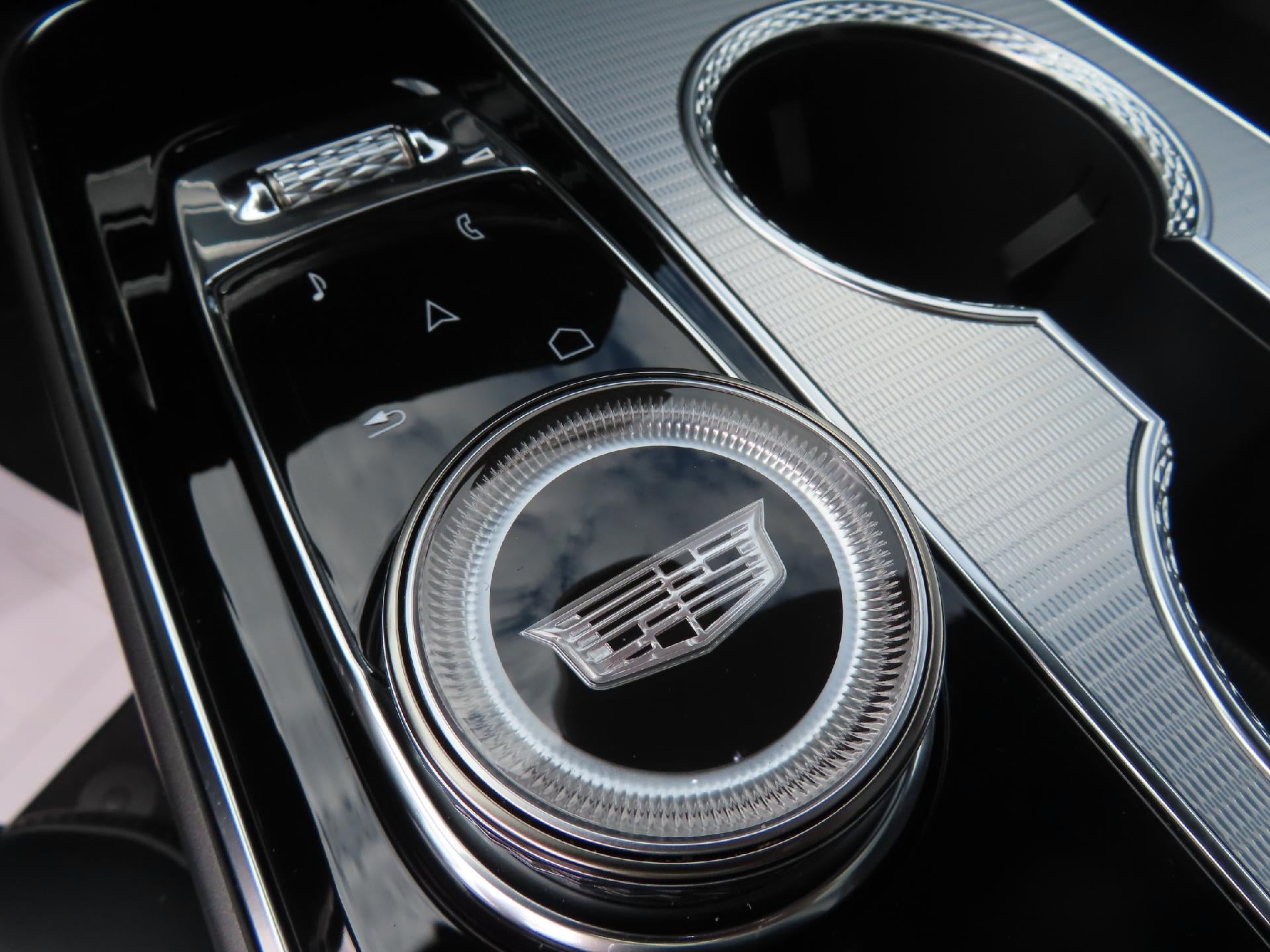 2024 Cadillac LYRIQ Tech
