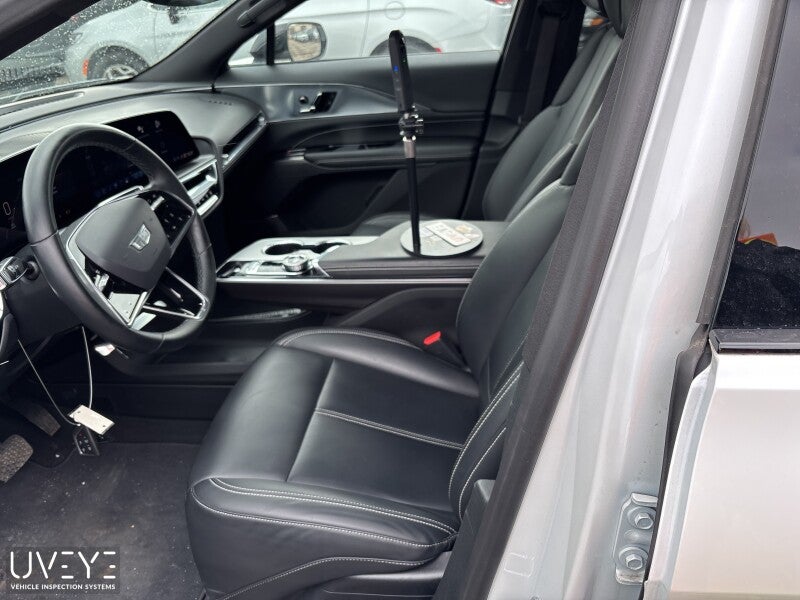 2024 Cadillac LYRIQ Tech