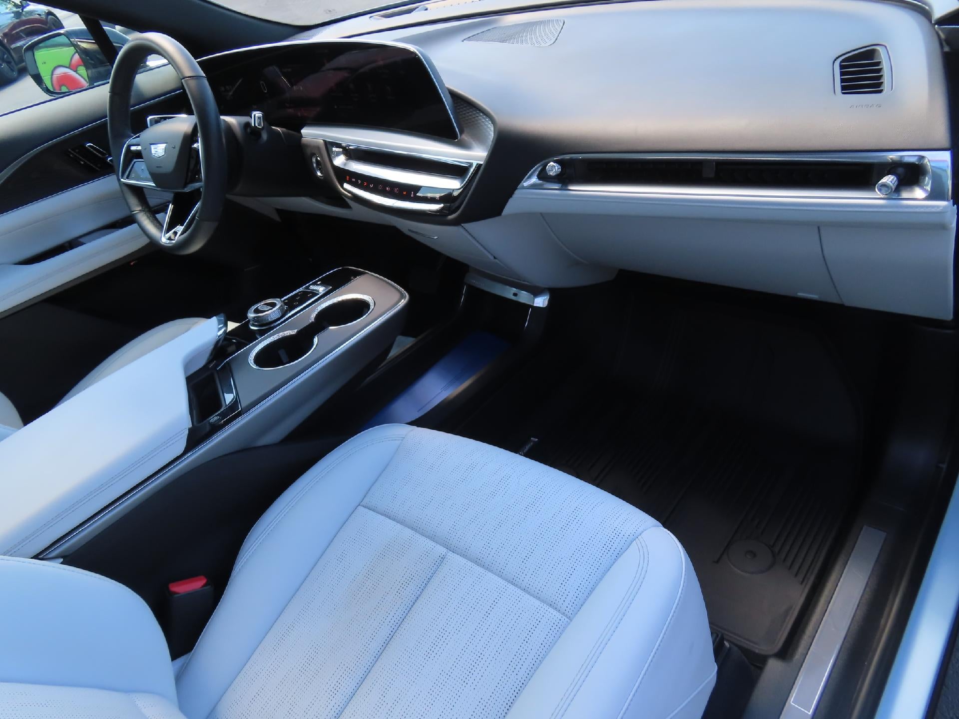 2024 Cadillac LYRIQ Luxury