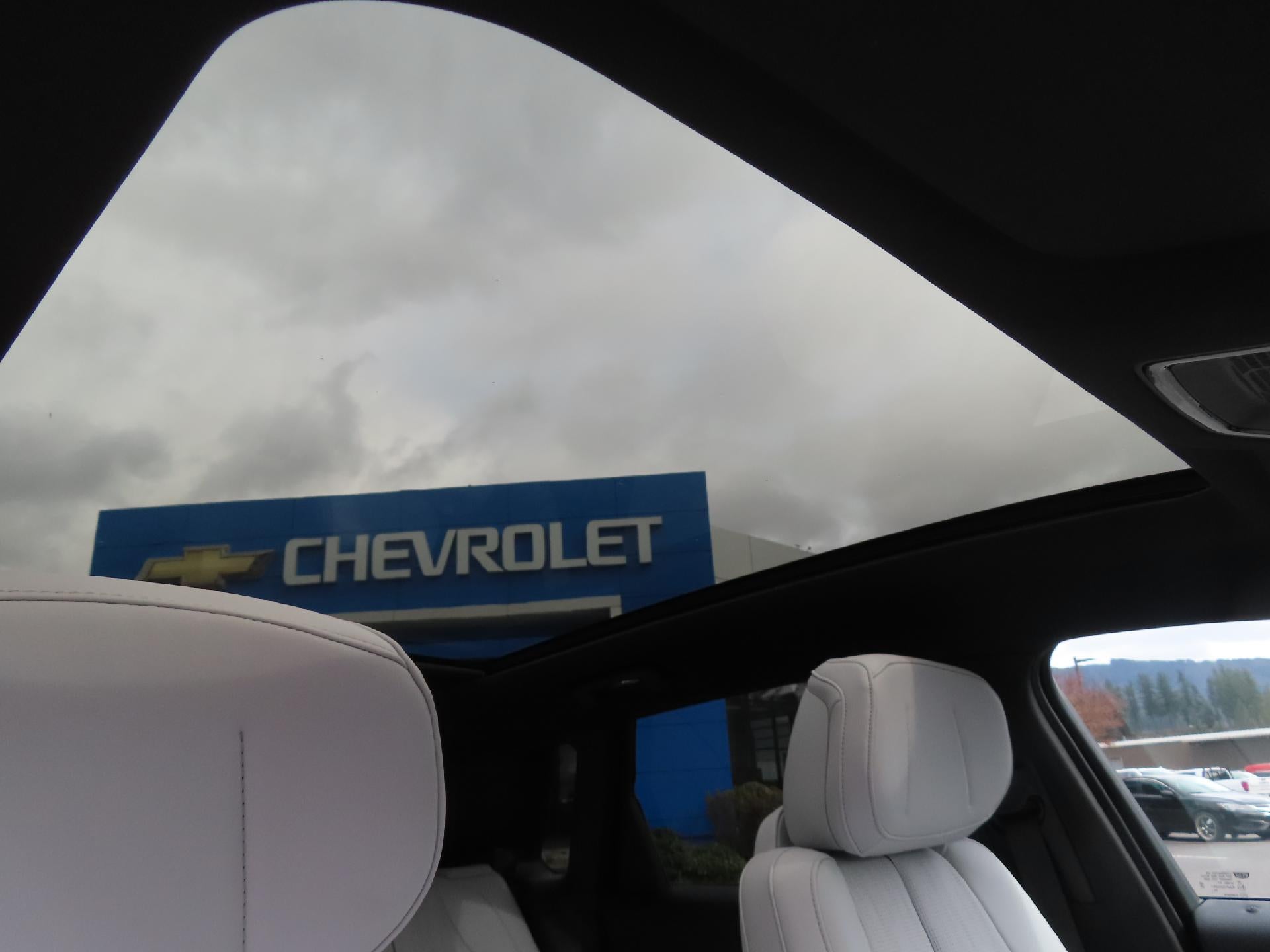 2024 Cadillac LYRIQ Luxury