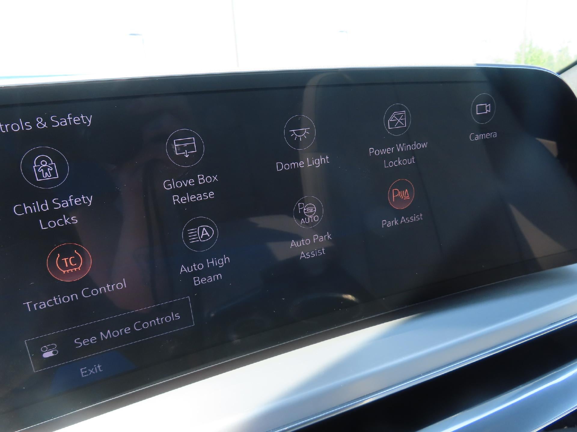 2024 Cadillac LYRIQ Luxury 1 - Photo 27