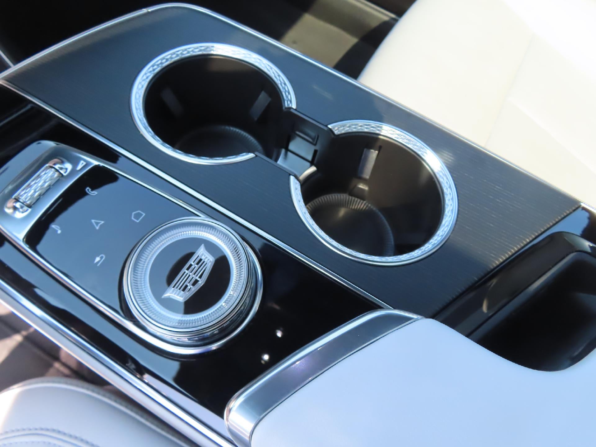 2024 Cadillac LYRIQ Luxury