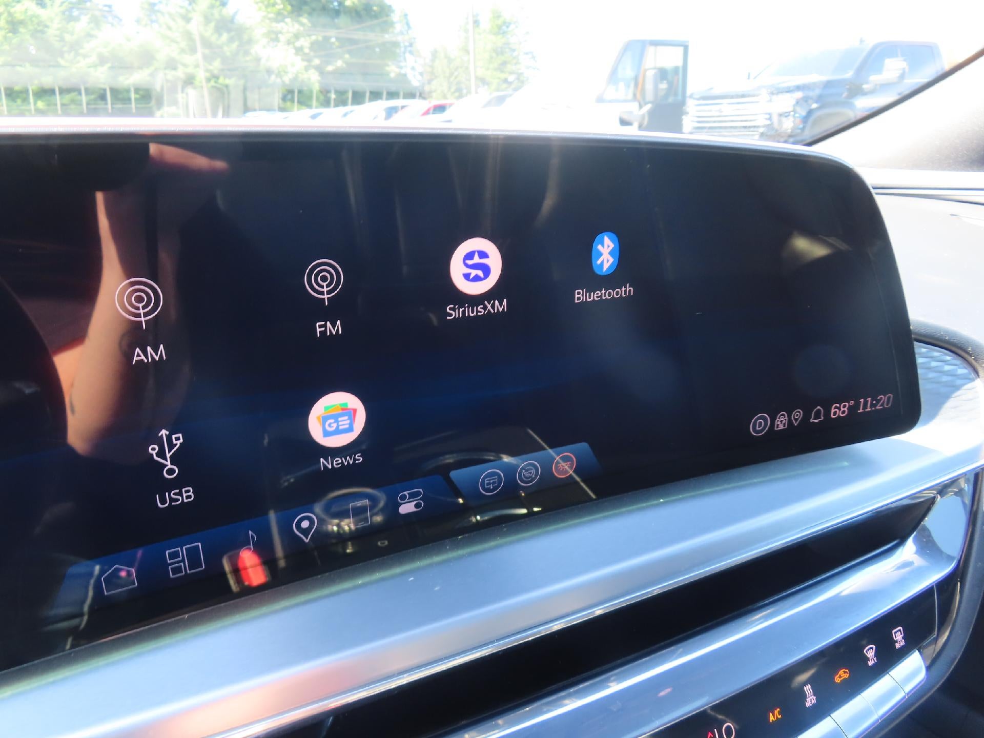 2024 Cadillac LYRIQ Luxury