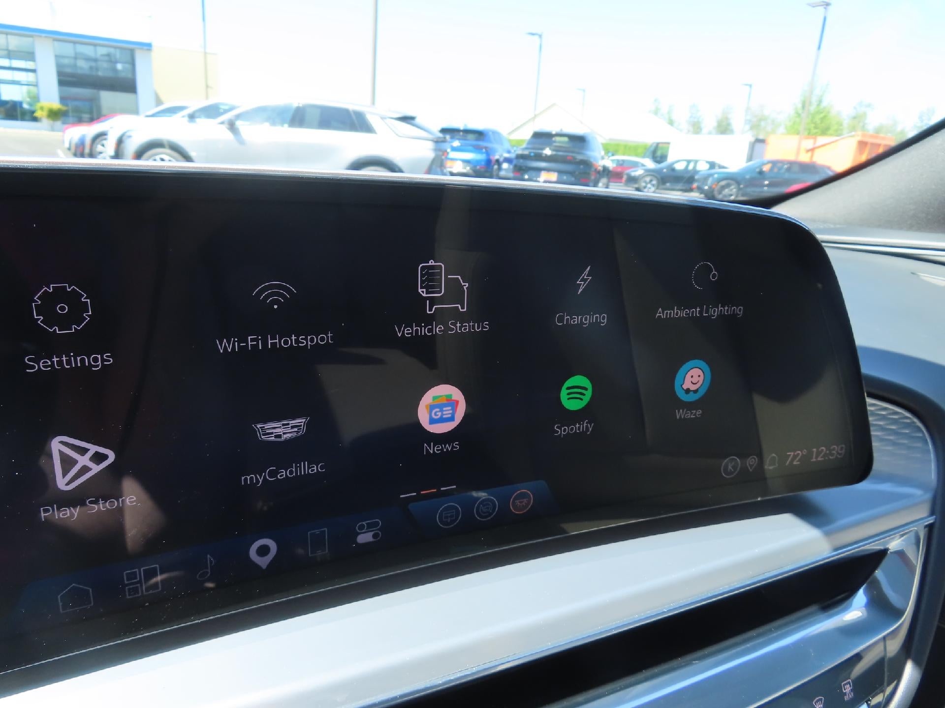 2024 Cadillac LYRIQ Luxury