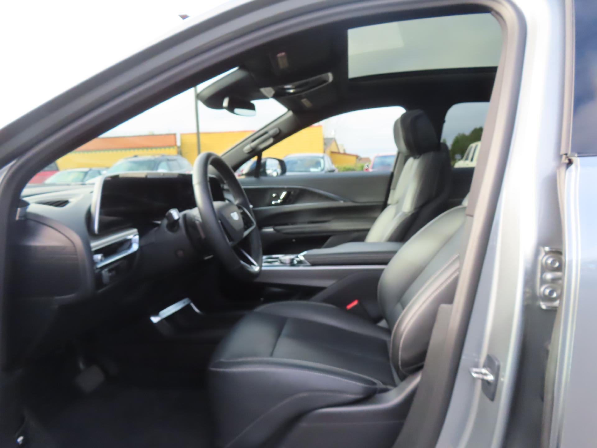 2024 Cadillac LYRIQ Luxury