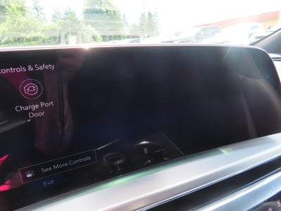 2025 Cadillac LYRIQ Luxury