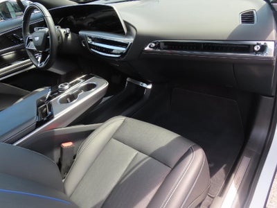 2025 Cadillac LYRIQ Luxury