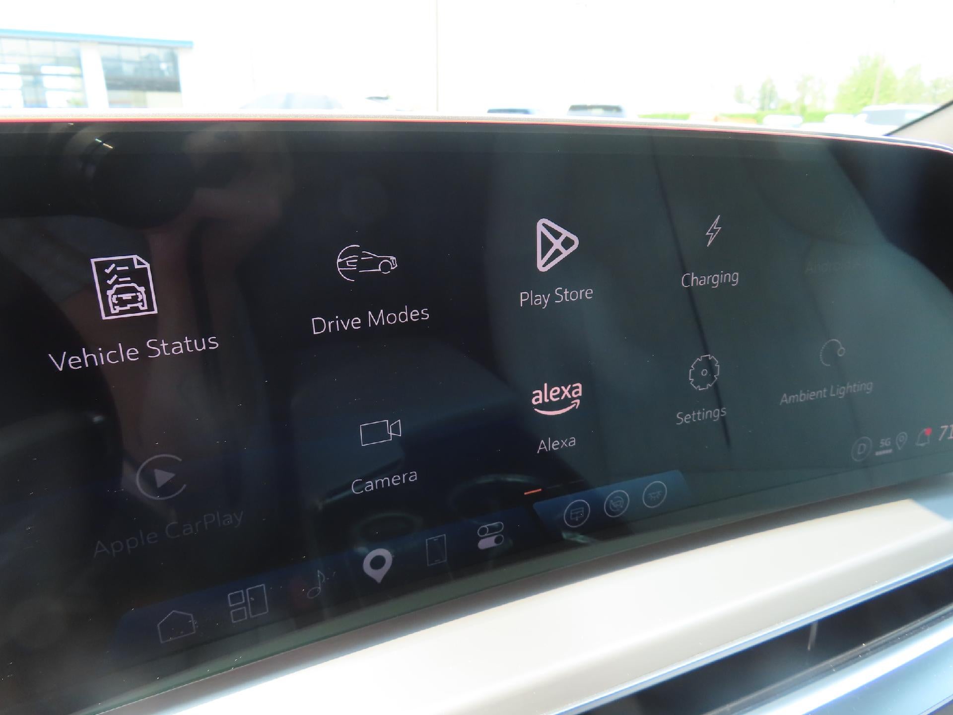 2025 Cadillac LYRIQ Luxury