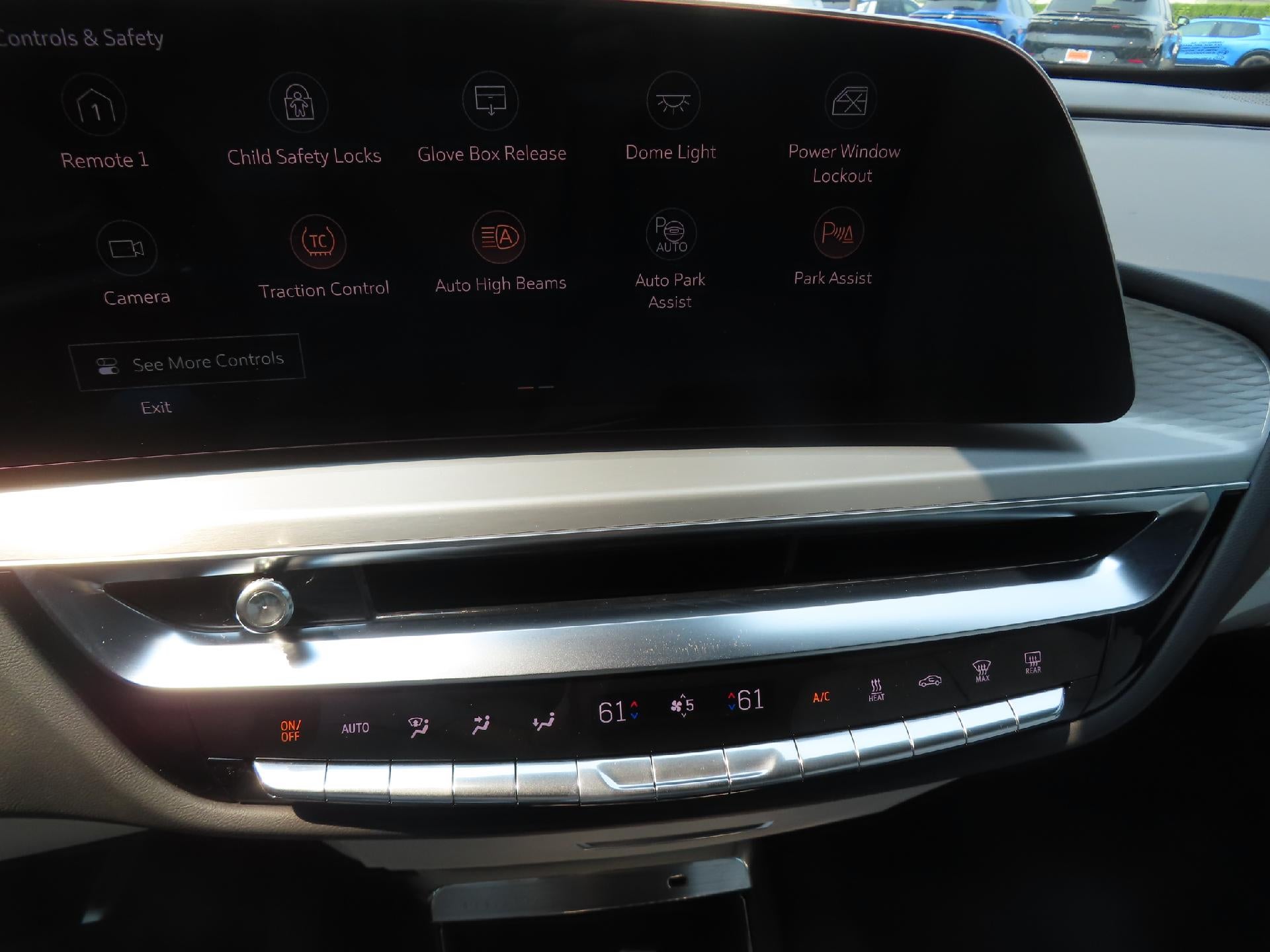 2025 Cadillac LYRIQ Luxury