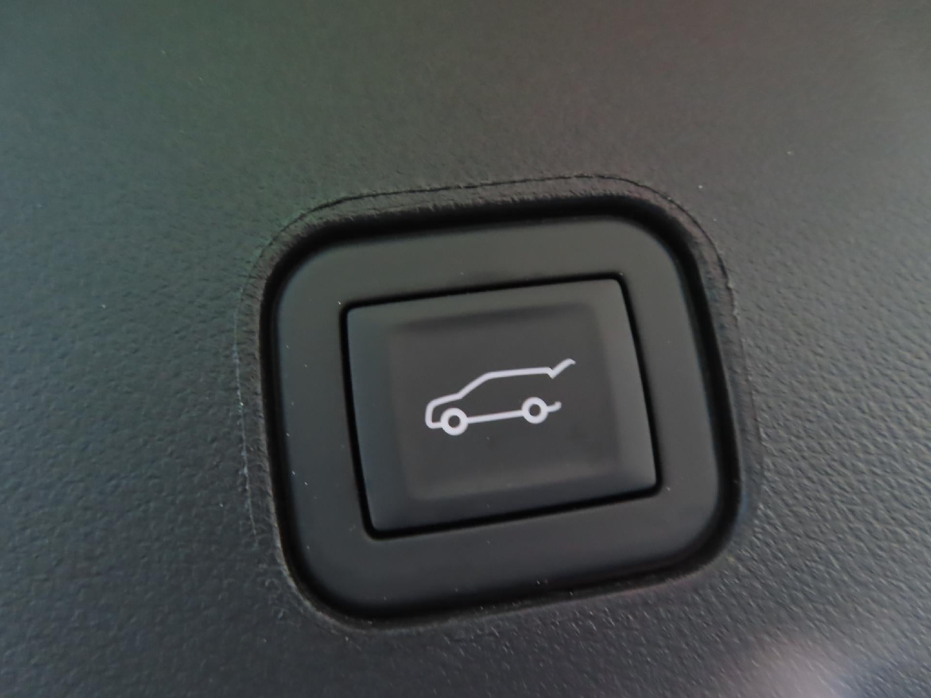 2026 Cadillac LYRIQ Premium Luxury