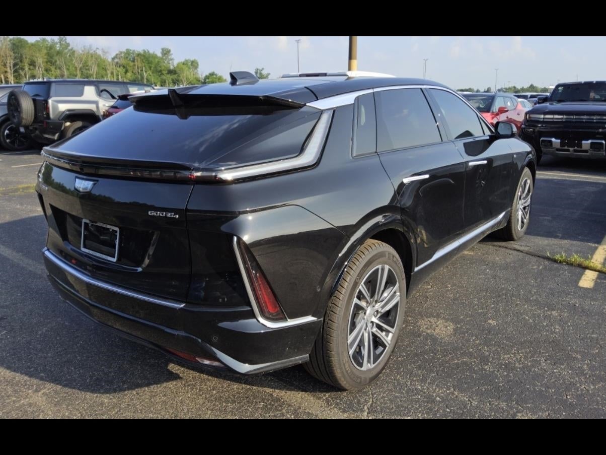 2025 Cadillac LYRIQ Luxury