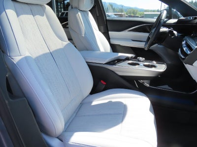 2024 Cadillac LYRIQ Luxury