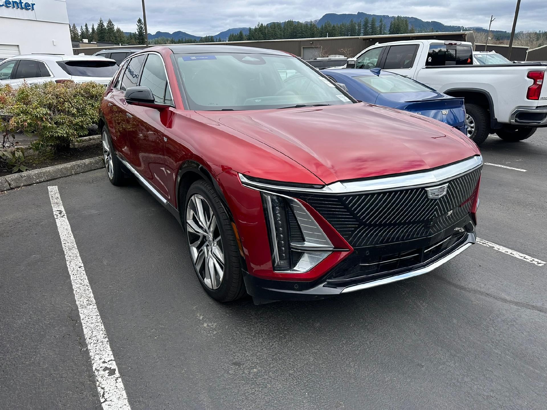 2024 Cadillac LYRIQ Luxury