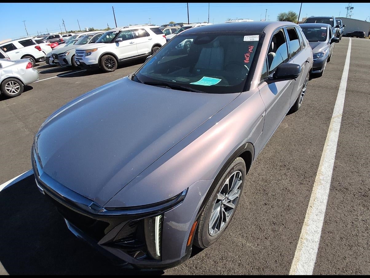 2024 Cadillac LYRIQ Sport