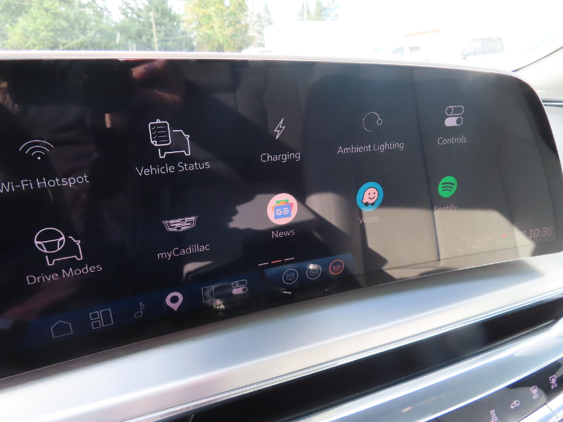 2024 Cadillac LYRIQ Sport