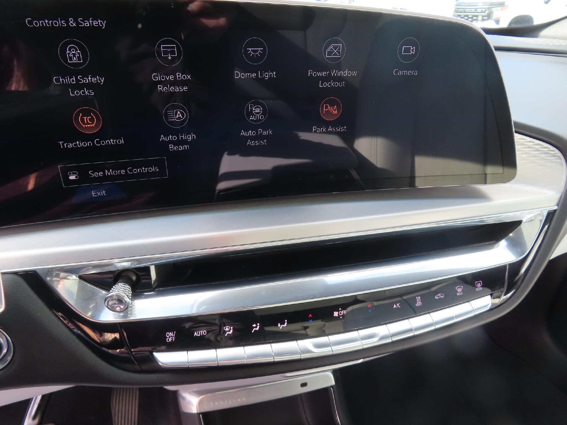 2024 Cadillac LYRIQ Sport