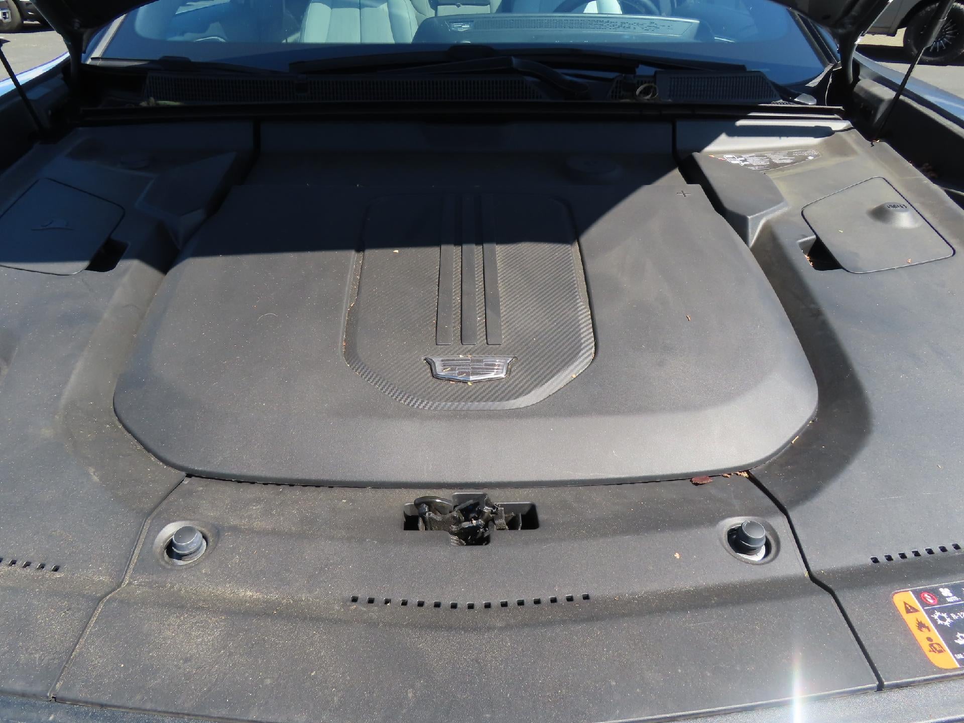 2024 Cadillac LYRIQ Sport