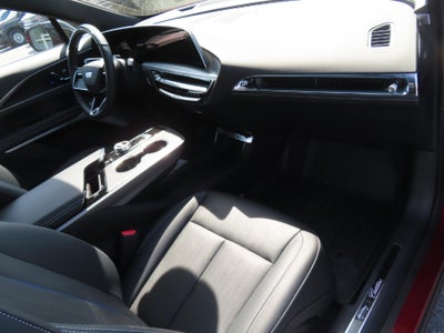 2025 Cadillac LYRIQ Luxury