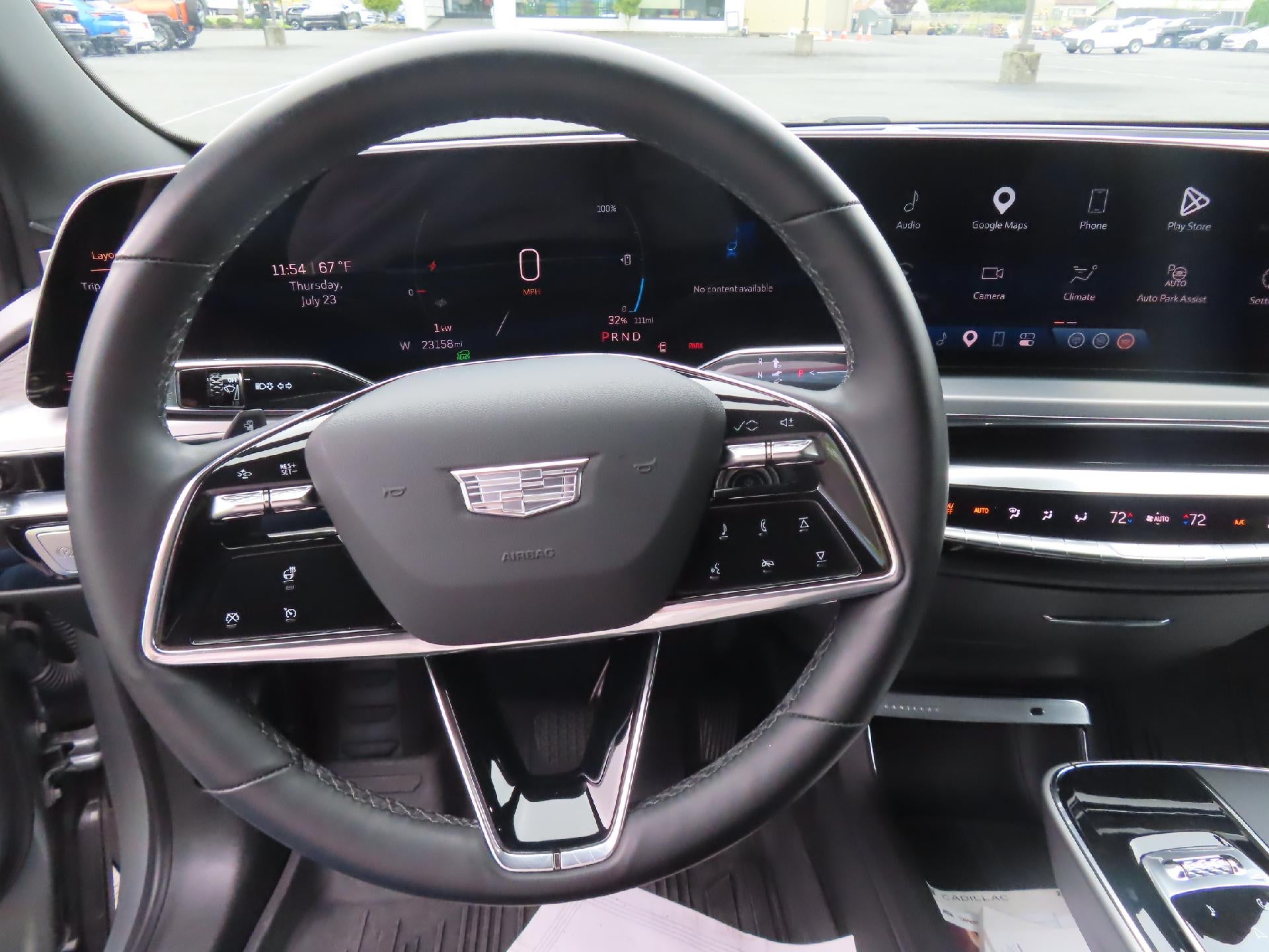 2024 Cadillac LYRIQ Sport