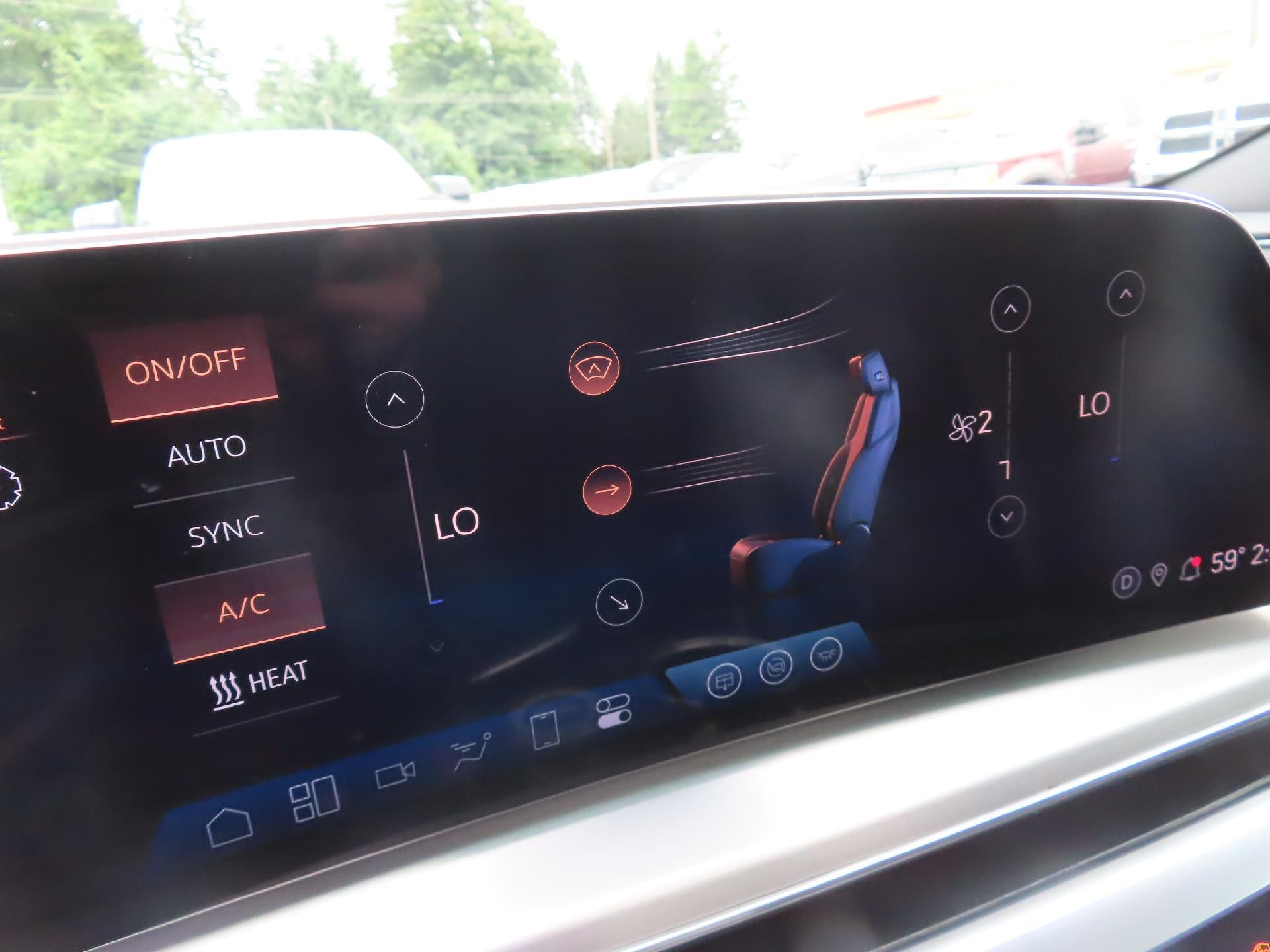 2024 Cadillac LYRIQ Sport