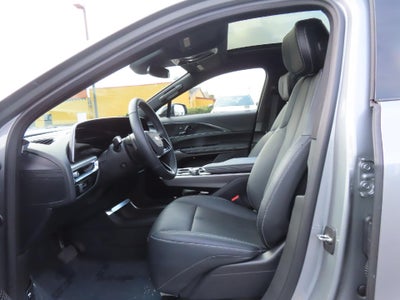 2024 Cadillac LYRIQ Sport