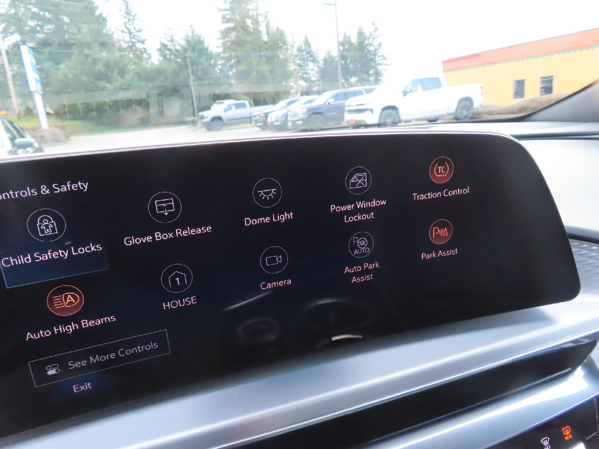 2024 Cadillac LYRIQ Sport