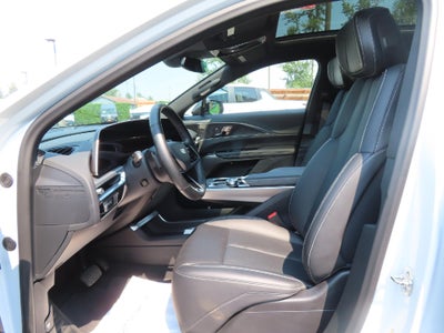 2024 Cadillac LYRIQ Sport