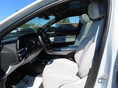 2025 Cadillac LYRIQ Sport