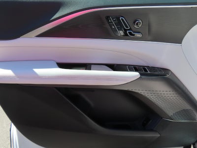 2025 Cadillac LYRIQ Sport