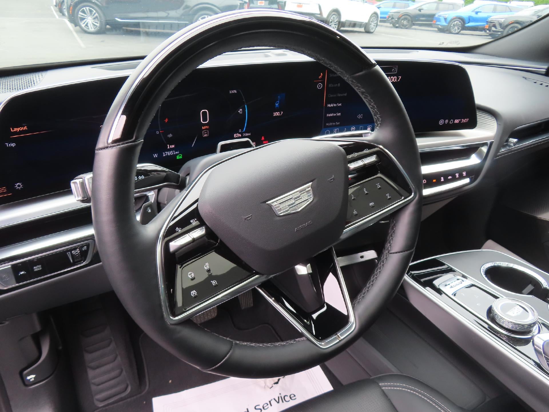 2024 Cadillac LYRIQ Sport