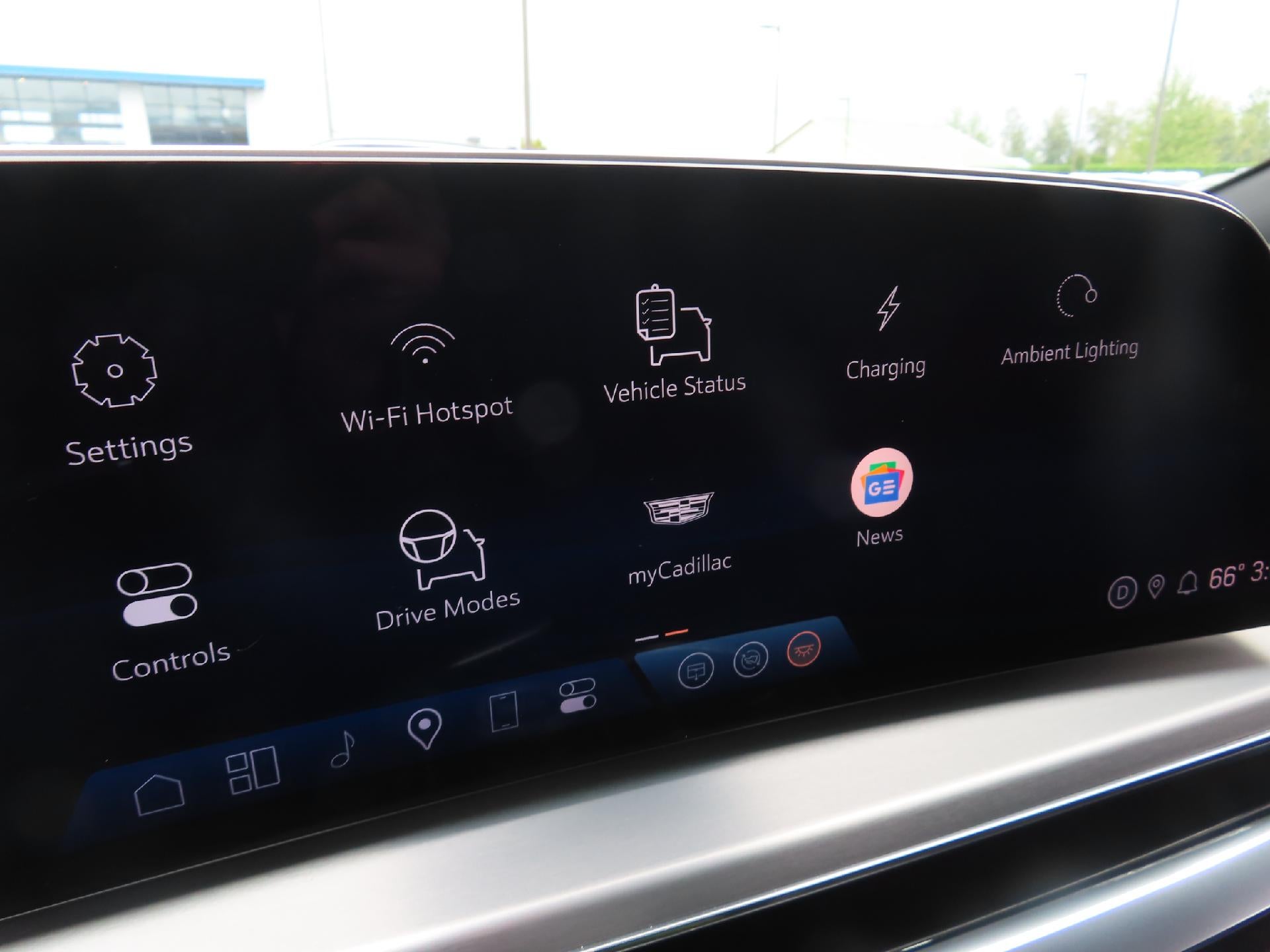 2024 Cadillac LYRIQ Sport